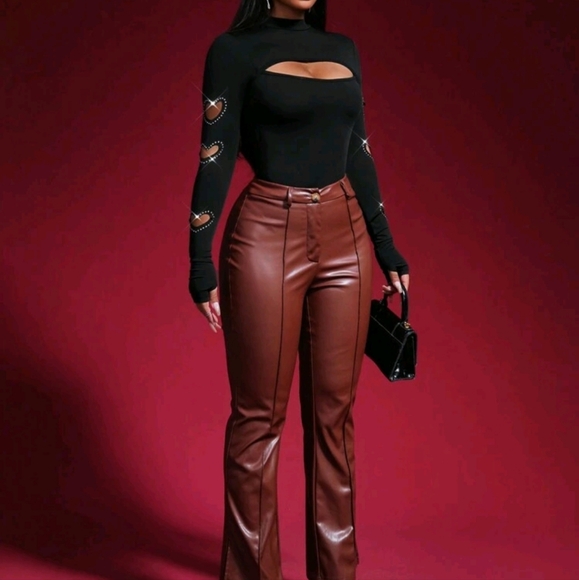 Women's Stand Collar Diamante Heart Hollow Out Slim Fit Sexy T-Shirt - Picture 3 of 4